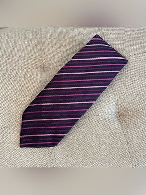 Tino Cosina Necktie Tie Silk 59”X3.5” Purple Blue Pink Stripes Textured Italy